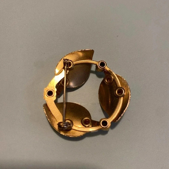 Green Leafs bouquet brooch - Picture 2 of 3